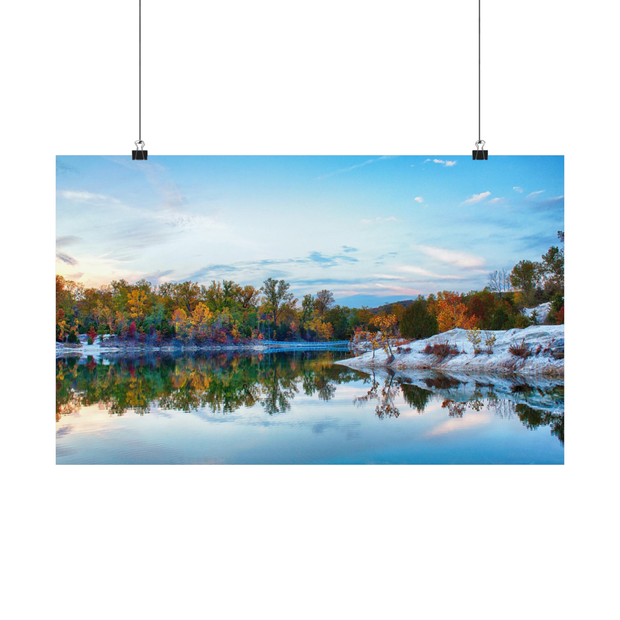 Affiche du lac d'automne du parc Klondike